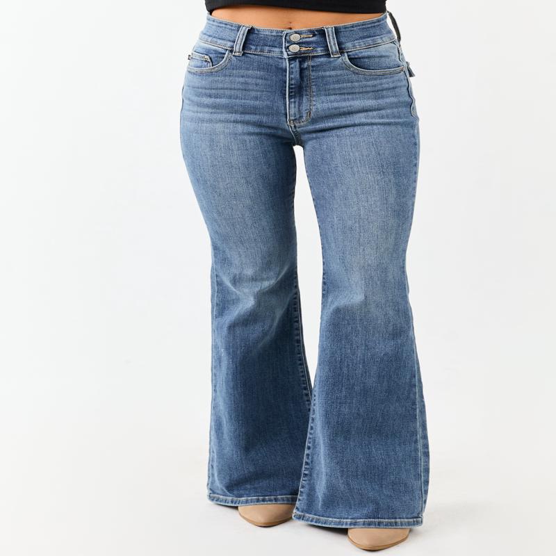 Judy Blue Medium Double Button Stretchy Flare Jeans