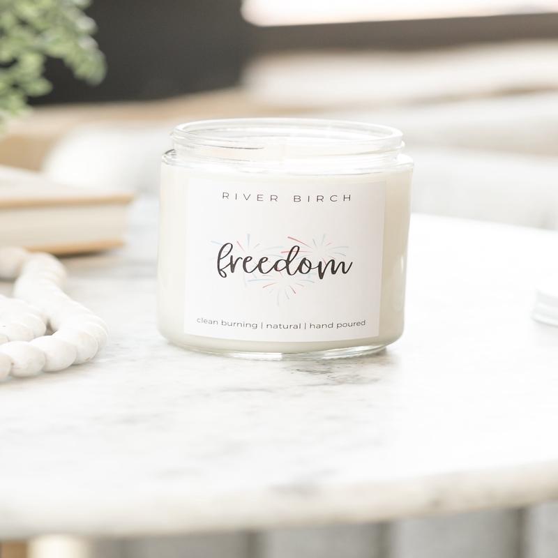 Freedom Soy Candle 8.5oz Apple Scent