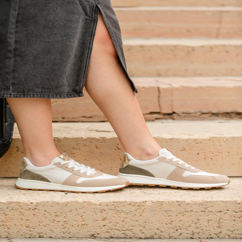 TOMS TRVL LITE Retro Runner Sneaker