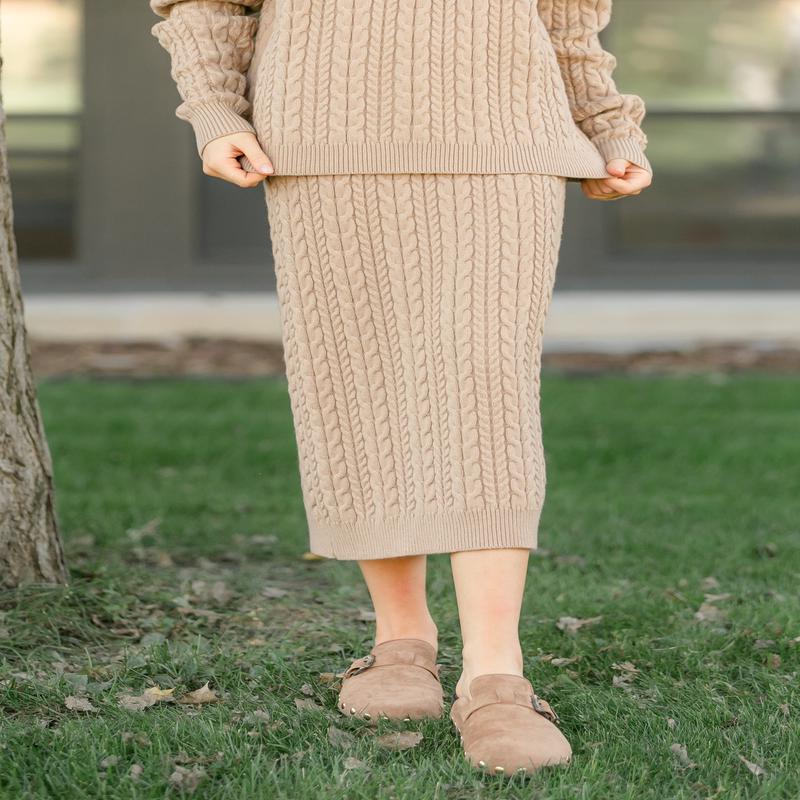 Cable Knit Midi Sweater Skirt