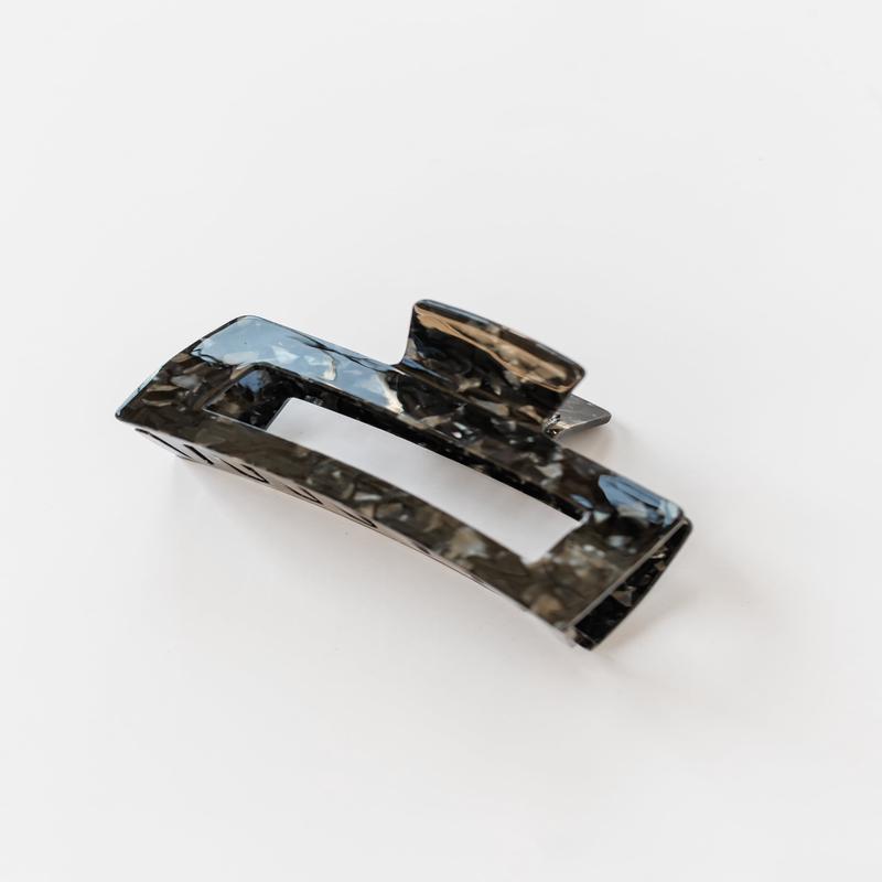 Pixie Woo Black Large Claw Clip