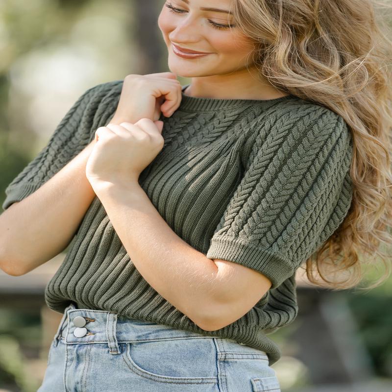 Puff Short Sleeve Cable Knit Sweater