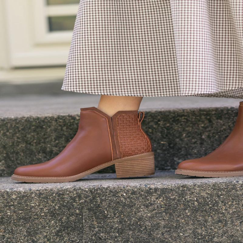 TOMS Hailey Ankle Boot