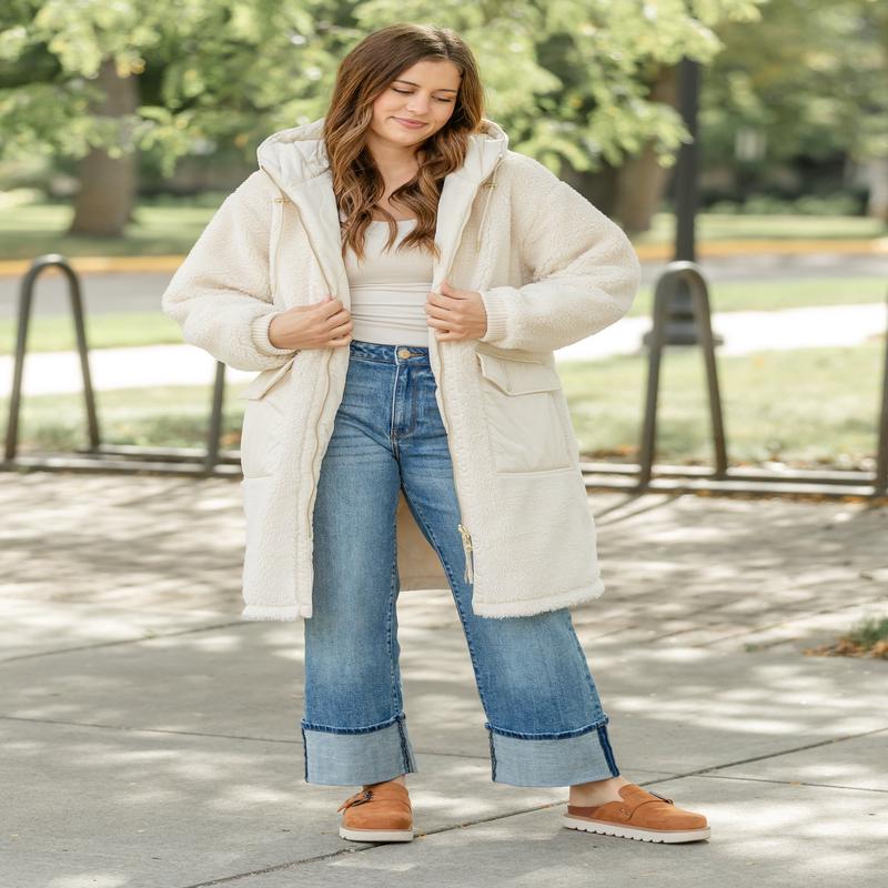 Varley Cyrus Reversible Coat