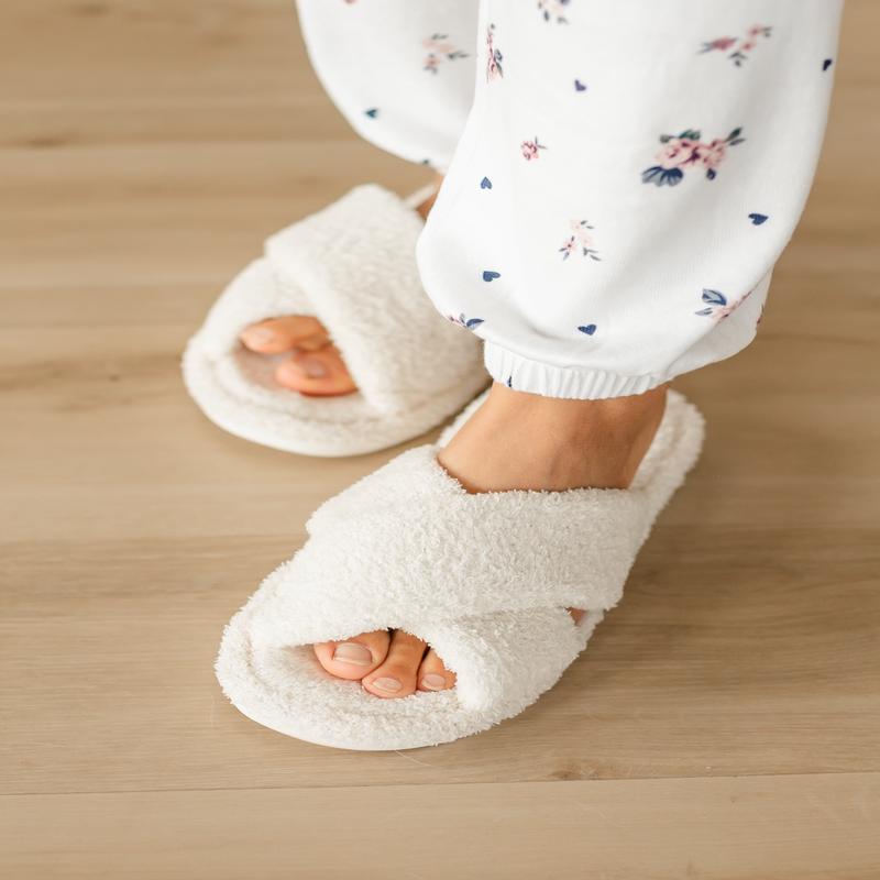 Fuzzy Criss Cross Slipper - FINAL SALE