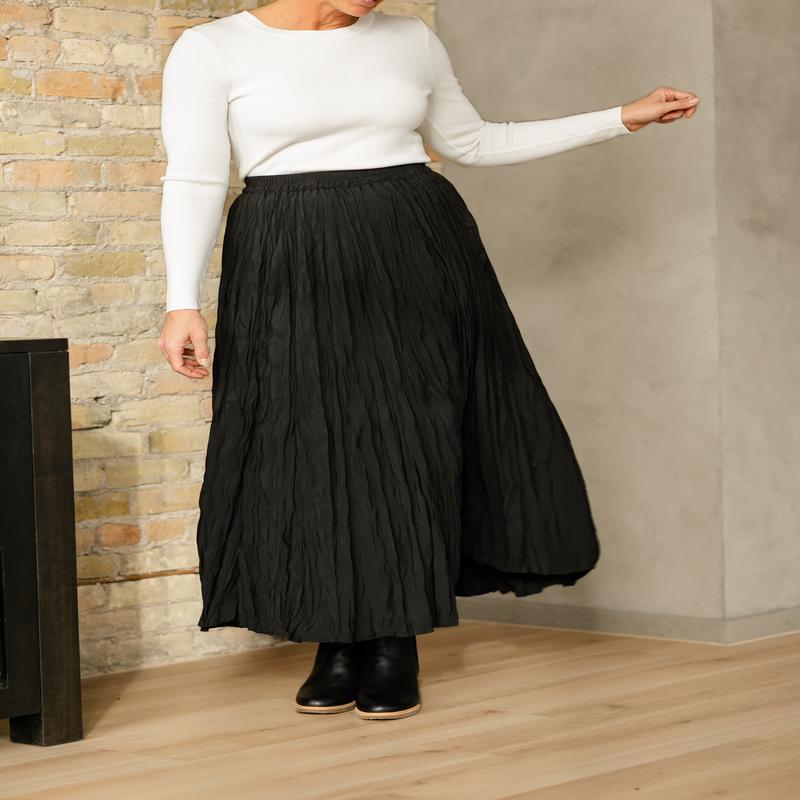 Natalie Crinkle Black Maxi Skirt - FINAL SALE