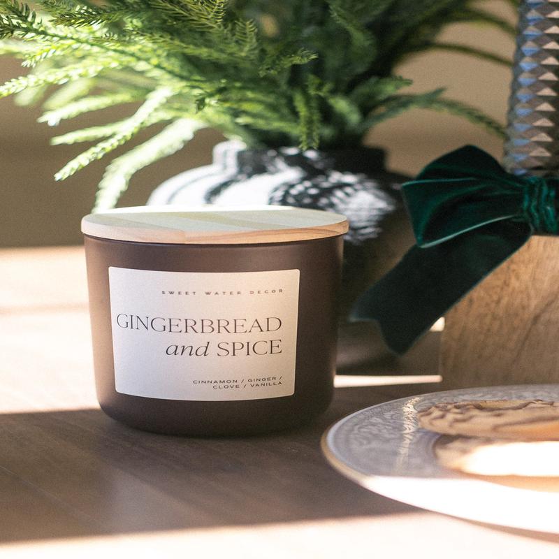 Gingerbread and Spice 15 oz Soy Candle