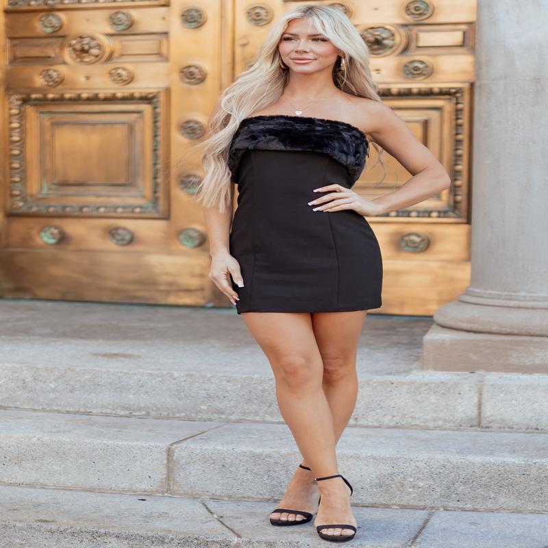 Black Faux Fur Neckline Strapless Mini Dress