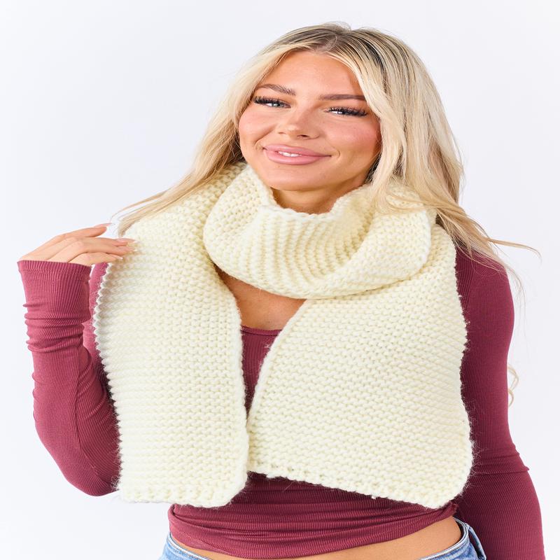 Cream Ribbed Chunky Knit Scarf