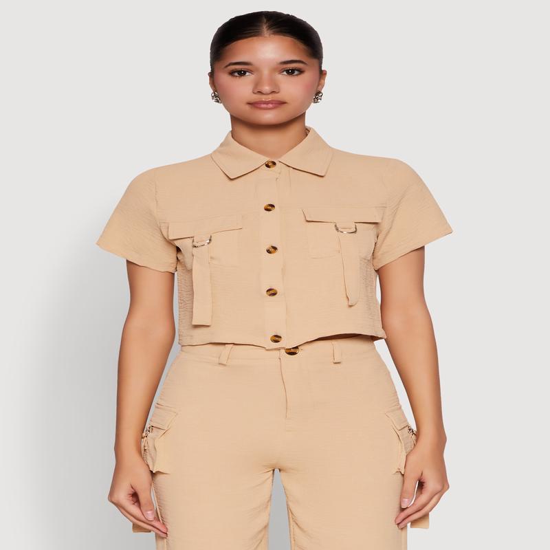 Airy D Ring Closure Crop Top