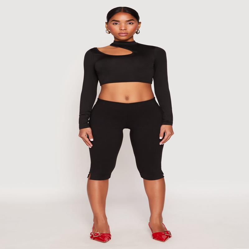 Daisy Keyhole Shoulder Crop Top