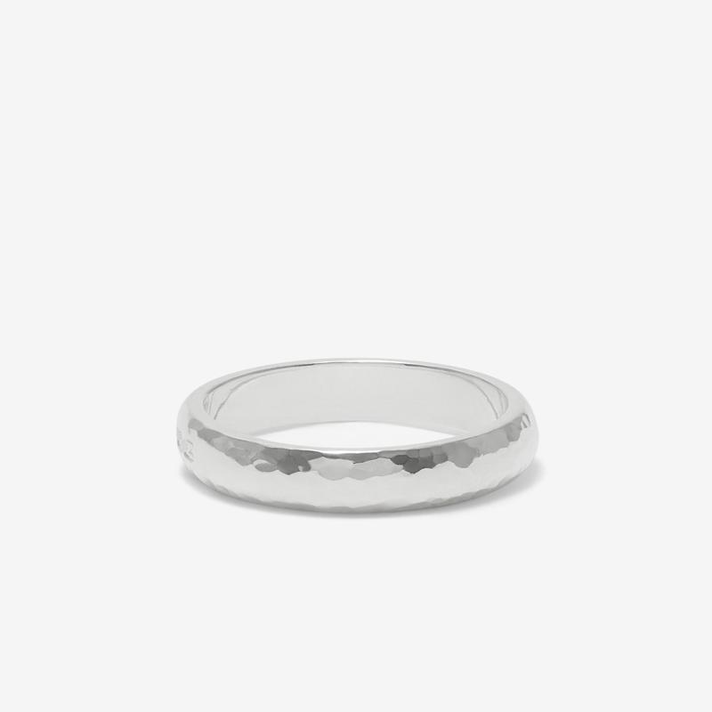 Bunney - Hammered Band Ring - (Silver)