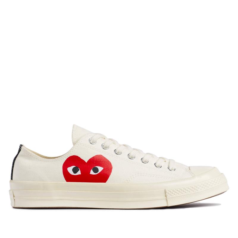 Play Converse - Red Heart Chuck Taylor All Star 70 Low Sneakers - (White)