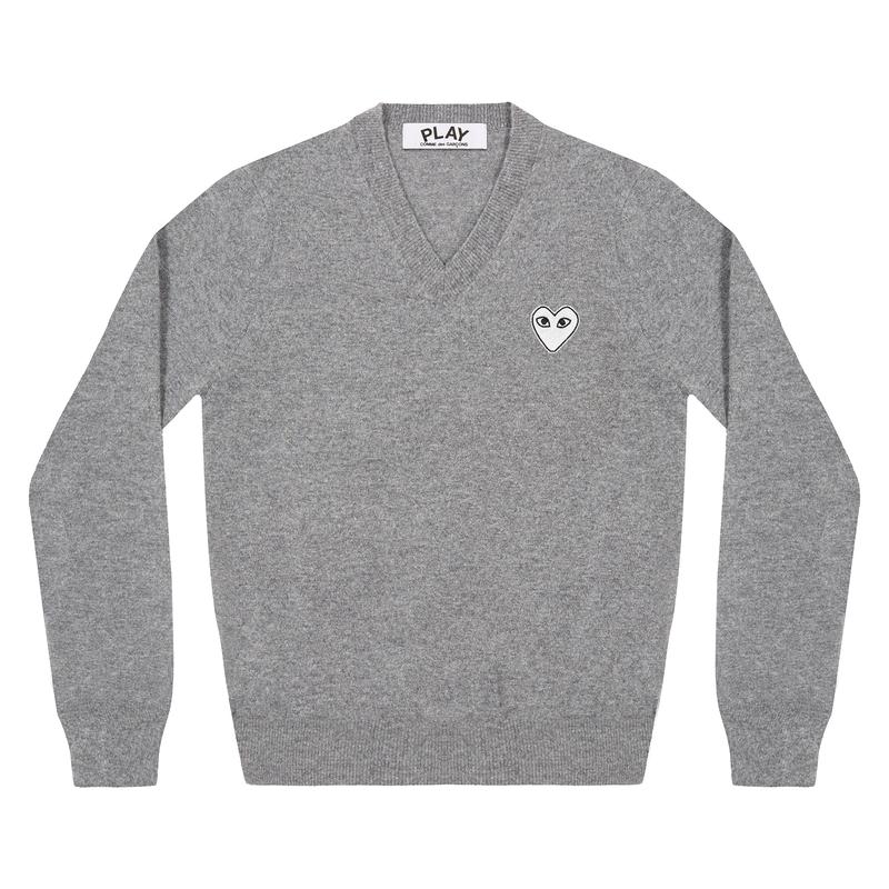 Play - White Heart V Neck Sweater - (Light Grey)