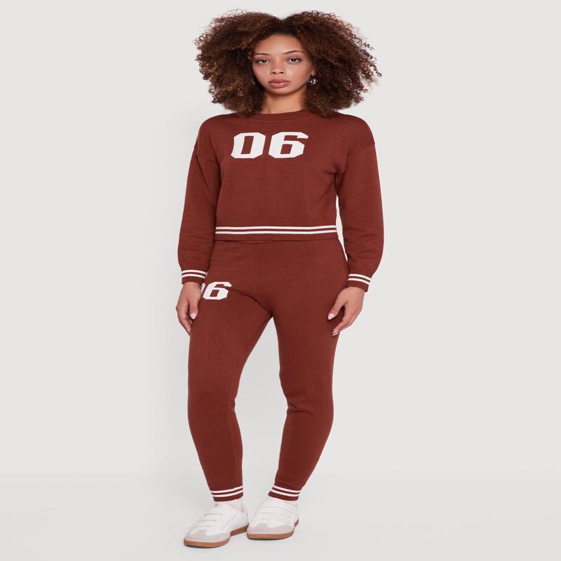06 Graphic Varsity Stripe Skinny Leg Sweatpants