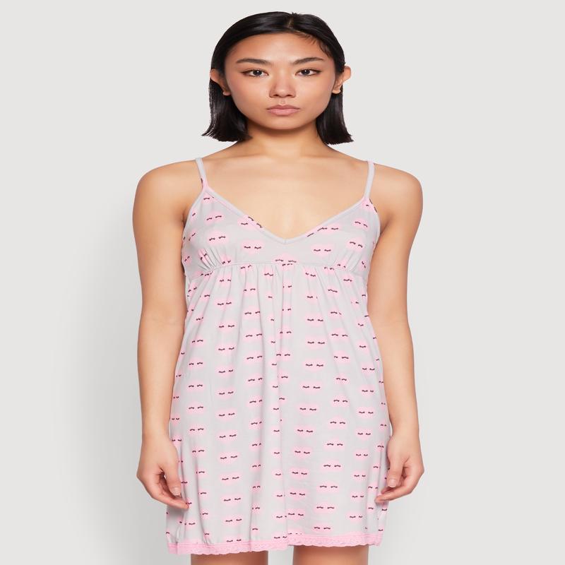 Soft Knit Heart Graphic Print Cami Nightgown