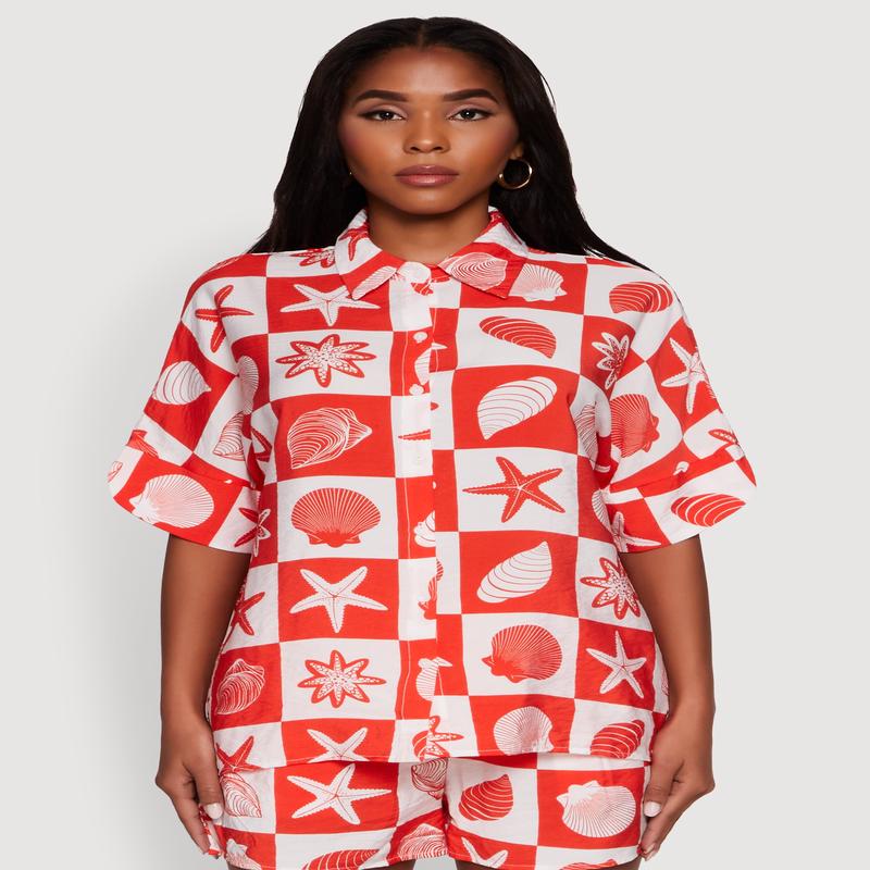 Beach Print Shirt with Short Sleeves and Classic Fit