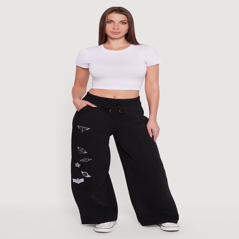 Embroidered Patch Drawstring Waist Wide Leg Sweatpants