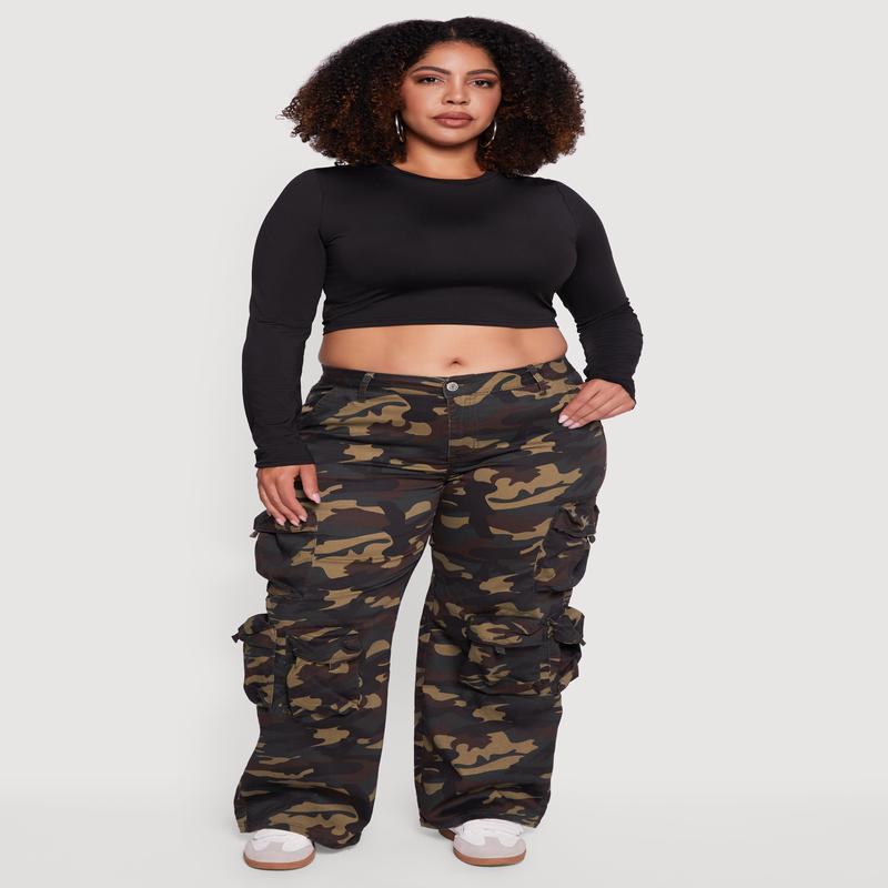 Plus Size Camouflage Print Wide Leg Cargo Pants