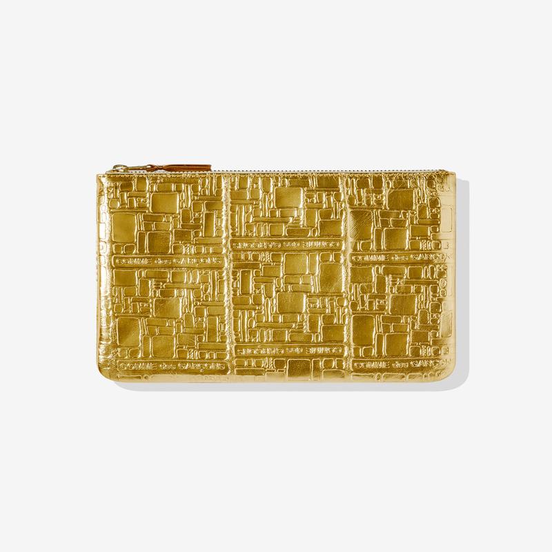 CDG Wallet - Embossed Logo Zip Pouch - (Gold SA5100EG)