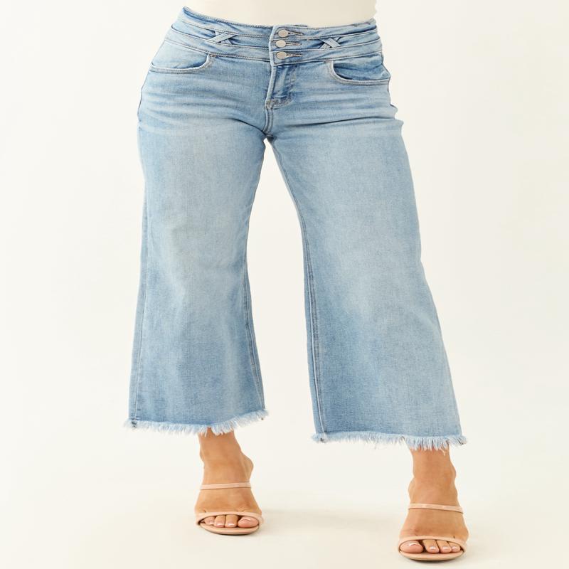 Risen Light Wash Stretchy Wide Leg Cropped Jeans