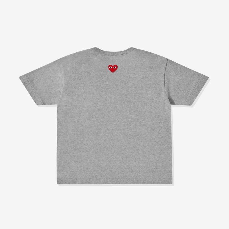 Play - Unisex Reverse Red Heart T-Shirt - (Grey)