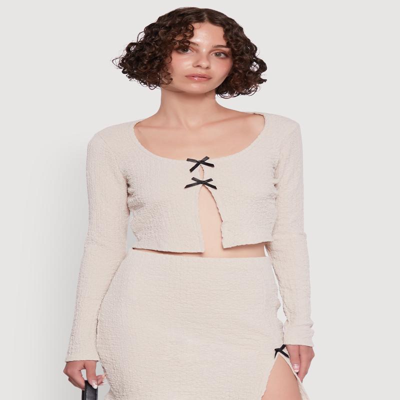 Textured Knit Bow Crop Top with Slit Front