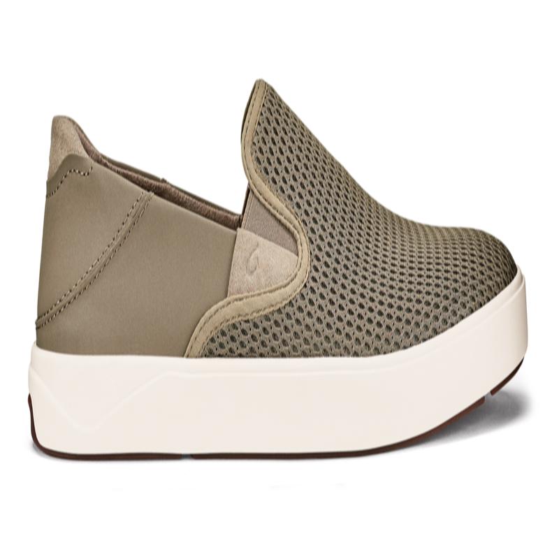 Olukai - (A1124) Lae'ahi (Clay) Sneaker