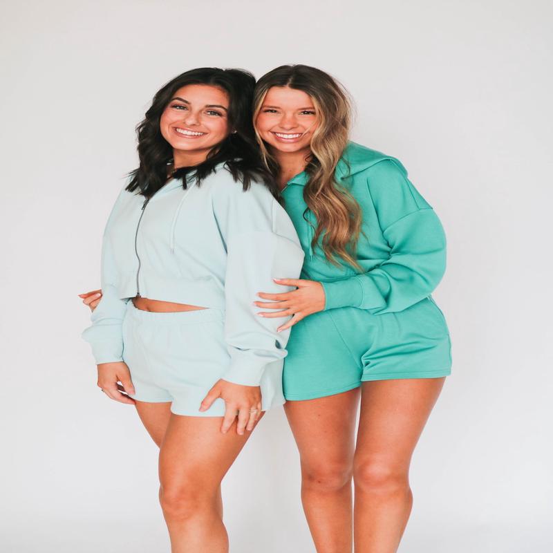 Ocean Drive Cloud Fleece Crop Zip Up