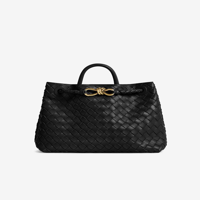 Bottega Veneta - Andiamo Bag - (Black)