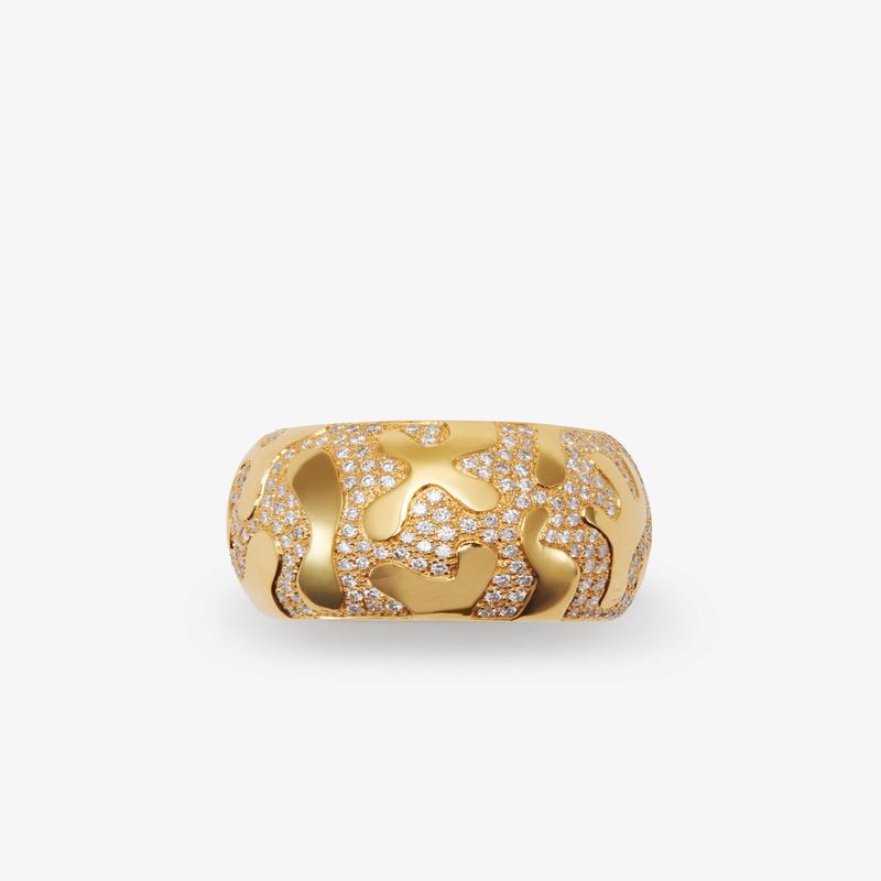 Patcharavipa - Debossed III Ring - (Yellow Gold)
