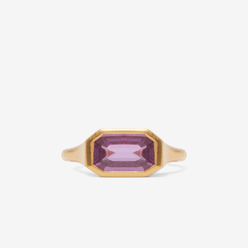 William Welstead - Pink Madagascan Sapphire Ring - (Yellow Gold)