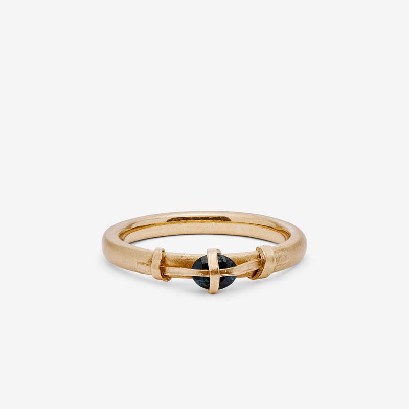 Fraser Hamilton - Women's Strap Ring - (Yellow Gold)