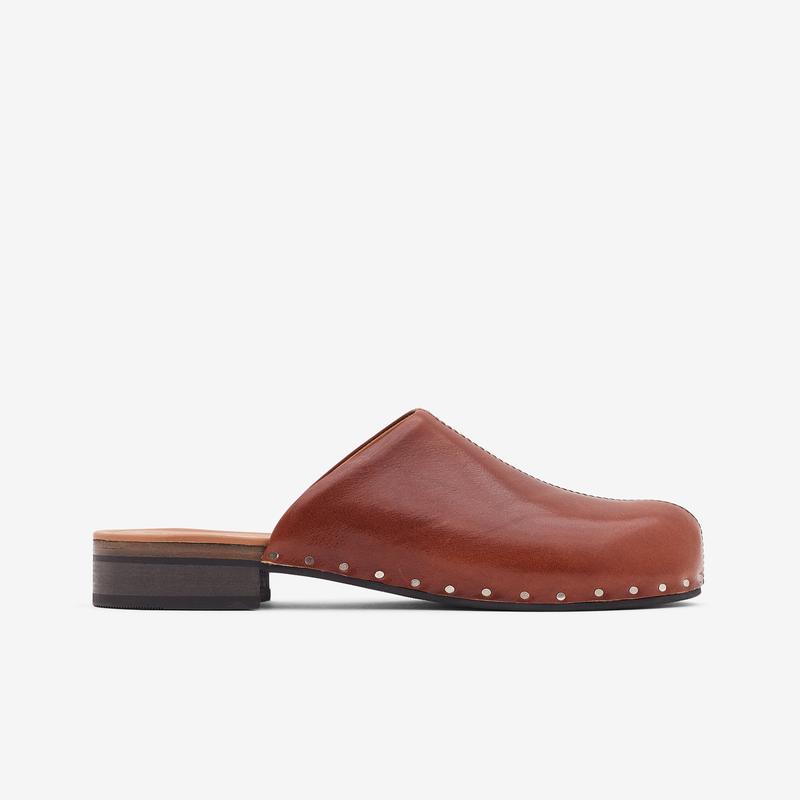 Our Legacy - Womens Naoto Clog - (Castagna Supple Cow Hide)