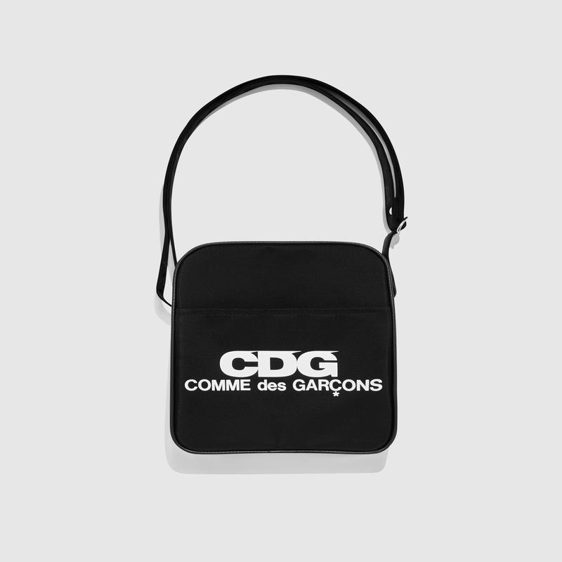 CDG - Logo Shoulder Bag - (Black)