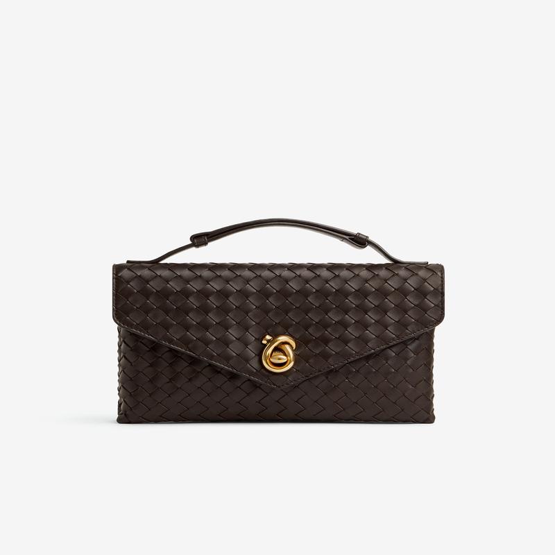 Bottega Veneta - Womens Knot Lock Bag - (Fondant)