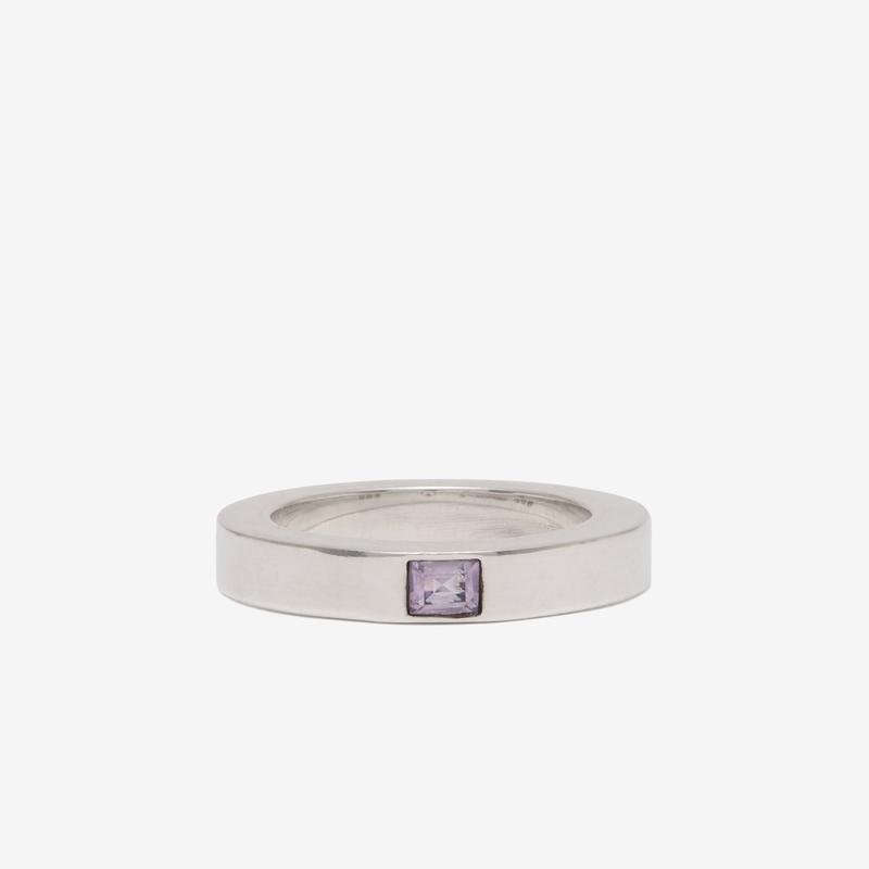 Old Jewelry - Amethyst Ring - (Silver)