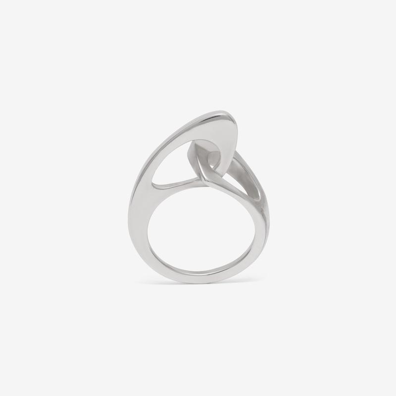 Old Jewelry - Interlink Ring - (Silver)