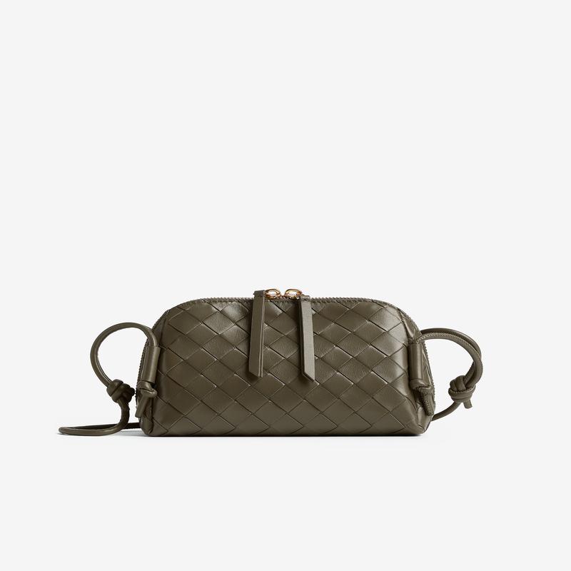 Bottega Veneta - Concert Pouch - (Cypress)