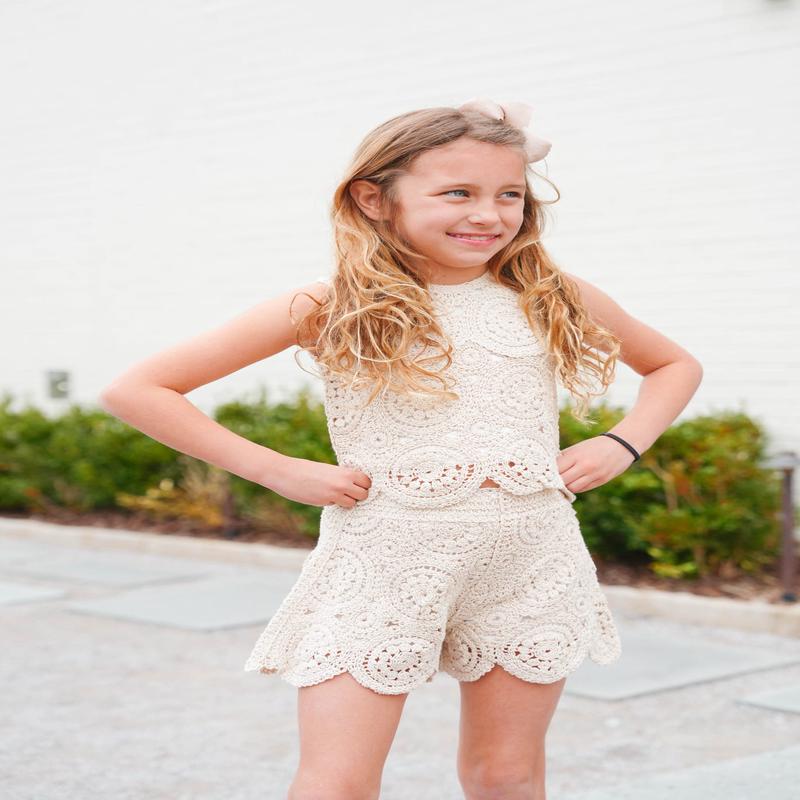 Girls' It's A Mystery Short