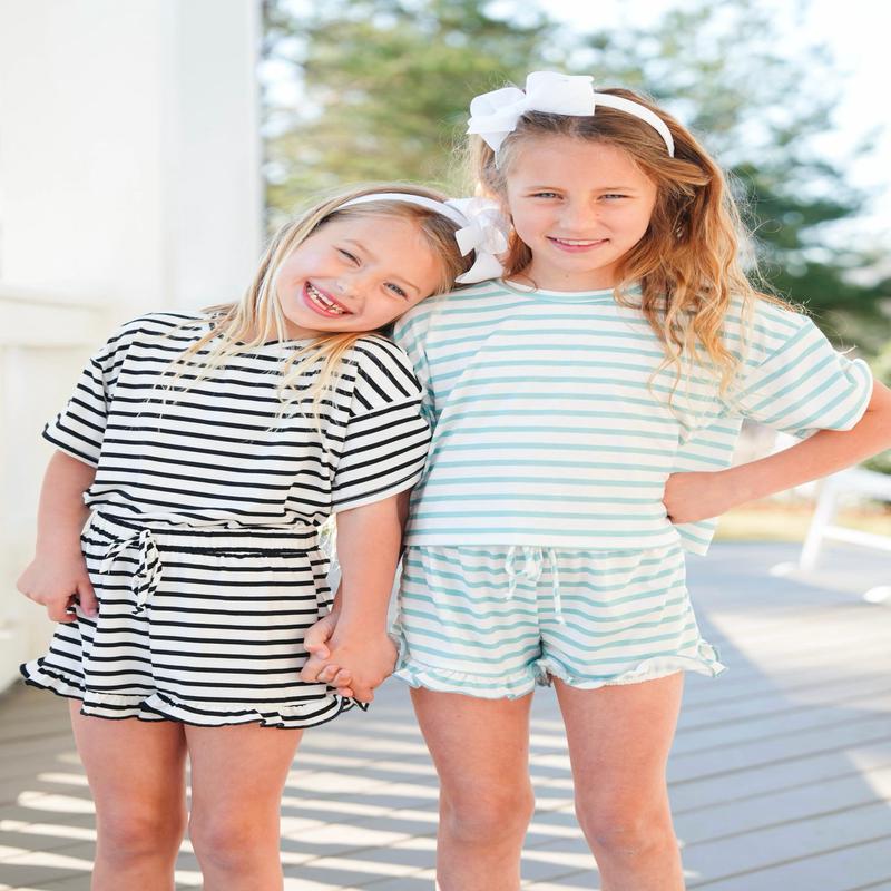 Girls' Stripe Short