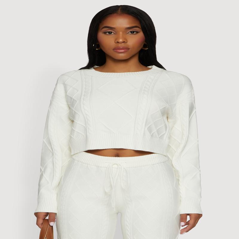 Cable Knit Cropped Pullover Sweater