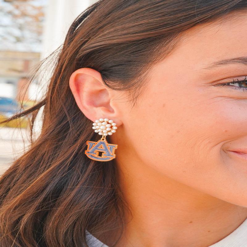 Canvas Tiger Pearl Earring