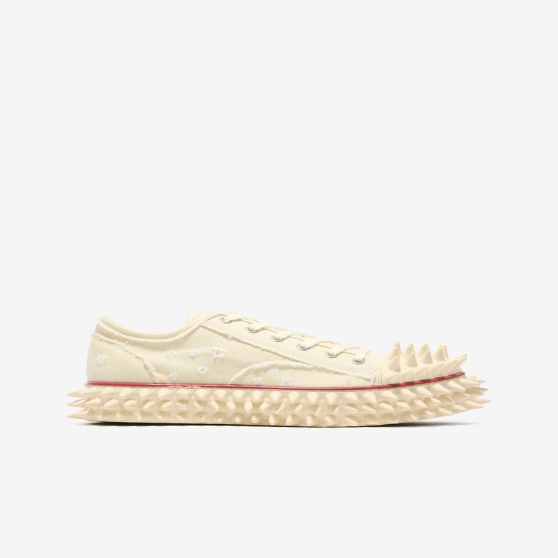 Doublet - Mens Spiked  Sneaker - (Ivory)
