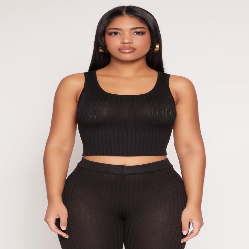 Daisy Ribbed Knit Cropped Tank Top