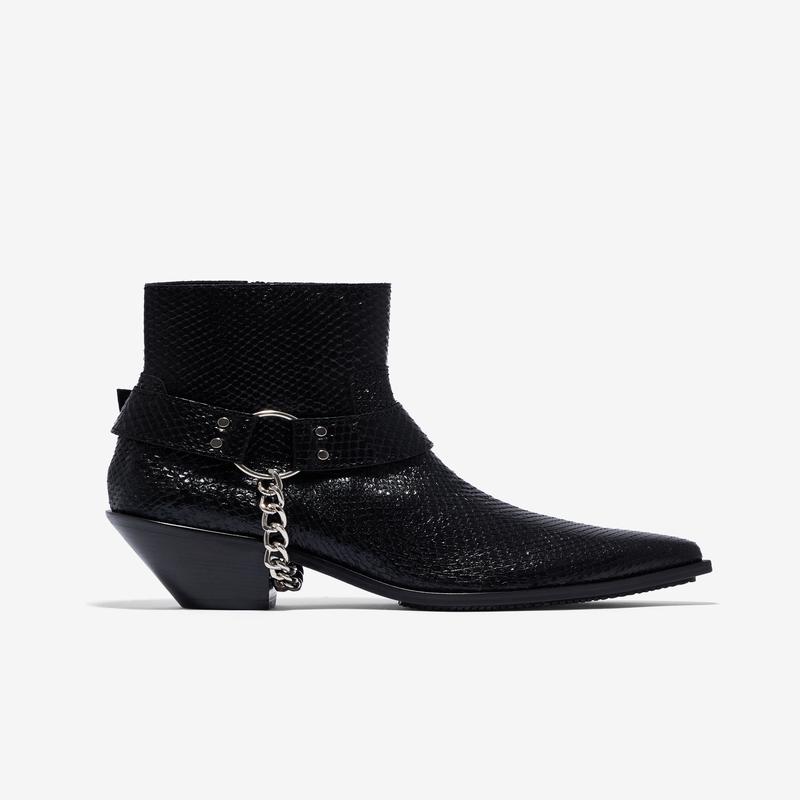 Junya Watanabe - Womens Pointed Boots - (Black)