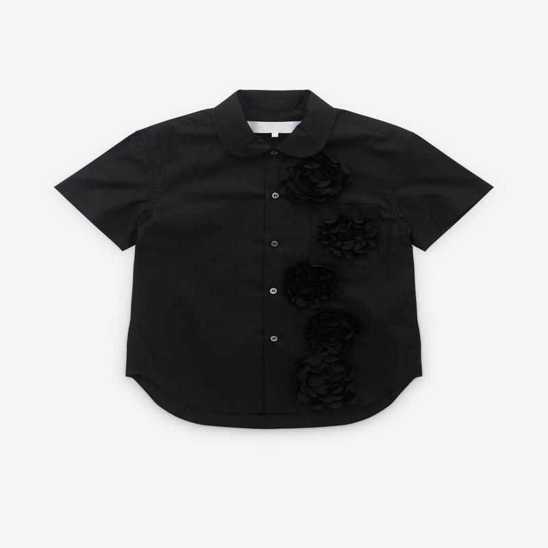 Tao - Womens Short Sleeve Floral Applique Shirt - (Black)