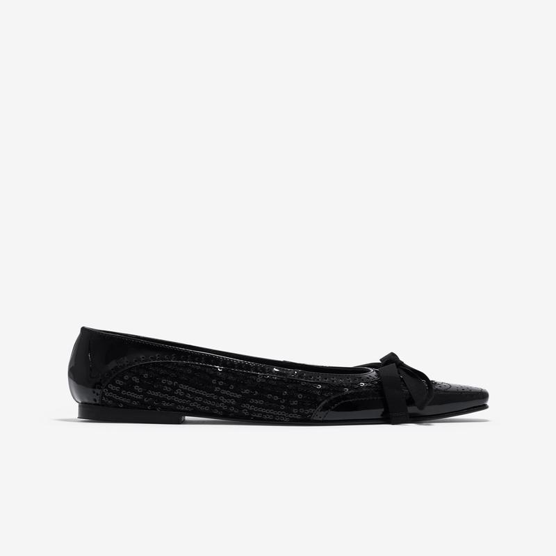 Renaissance Renaissance - Womens Dame Flat Shoe - (Black Sequin)
