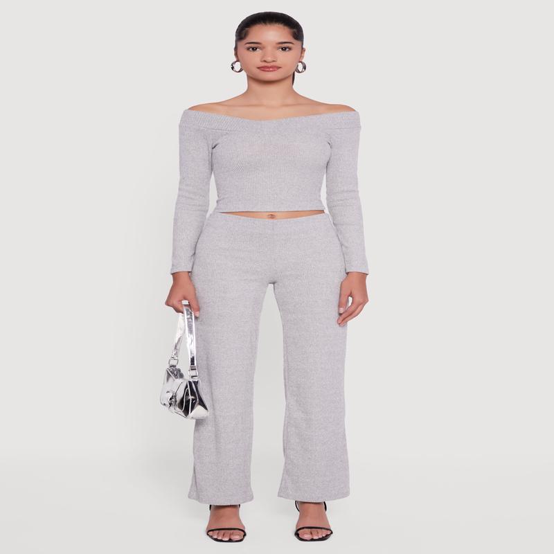 Ribbed Knit Straight Leg Pull On Pants