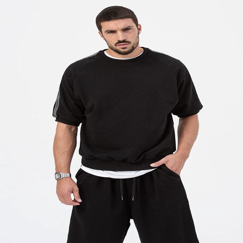 JALE SWEATSHIRT IN BLACK